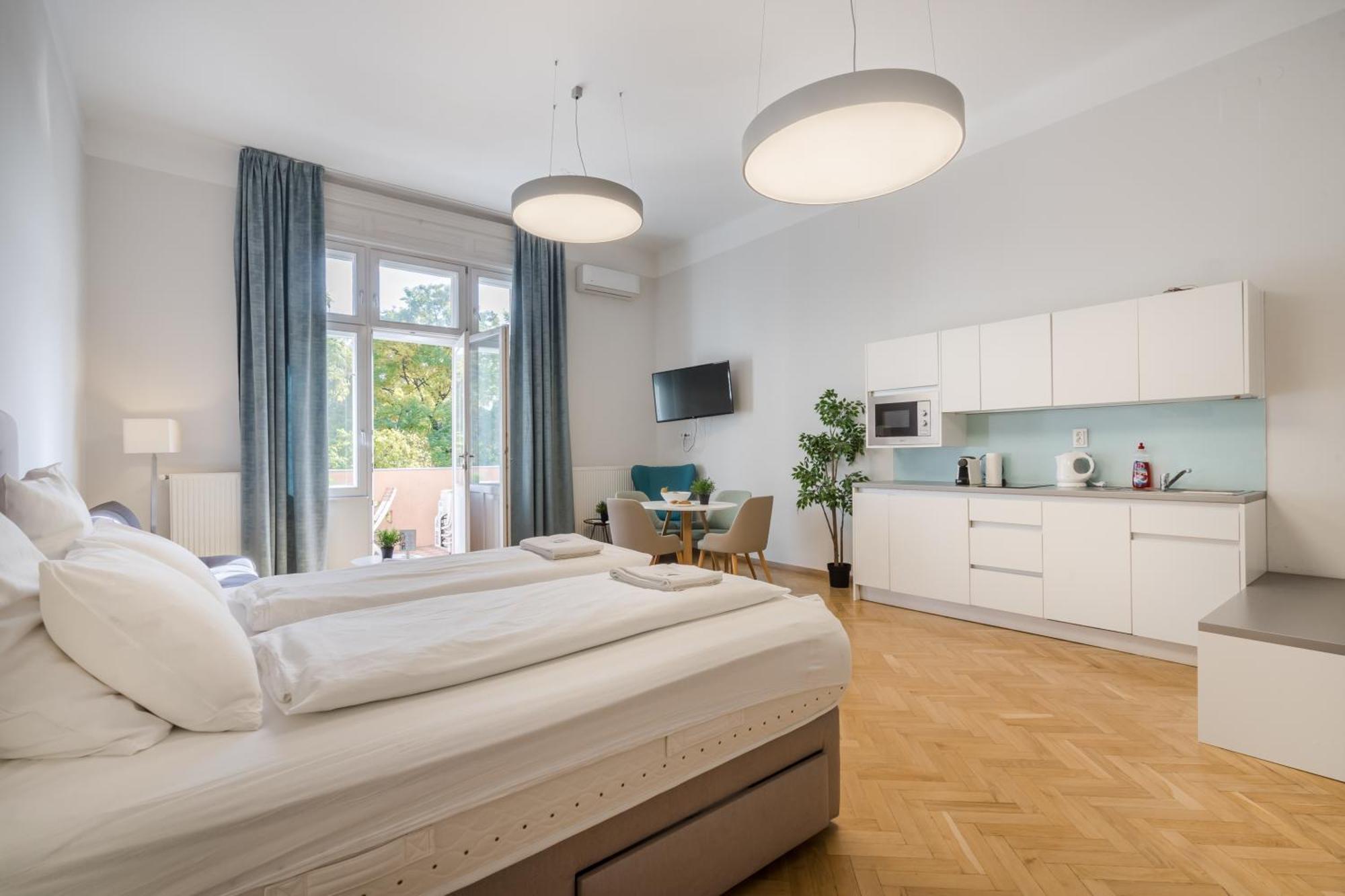 Klauzal Garden City Apartments Budapest Exterior photo